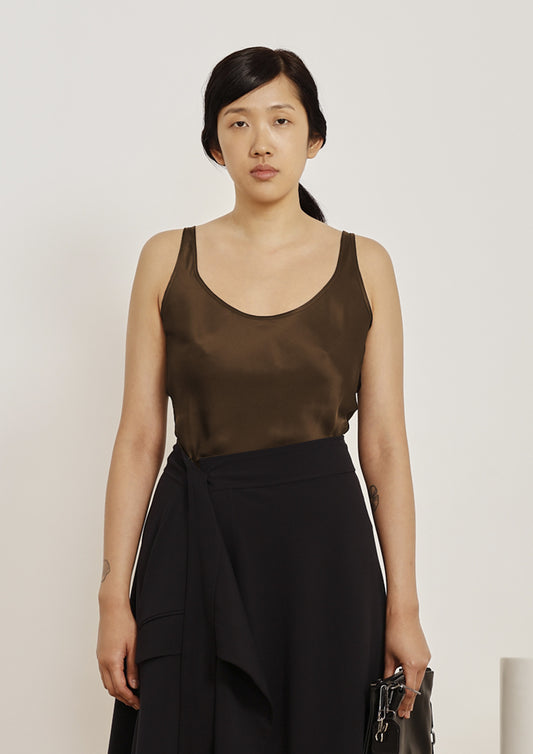 BLUSA REGATA BASICA CETIM DE SEDA