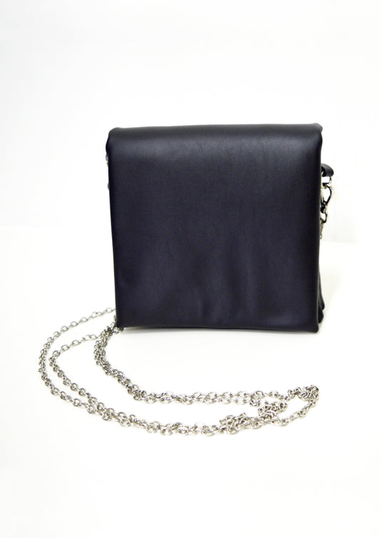 BOLSA TRÊS FOLES ALÇA CORRENTE