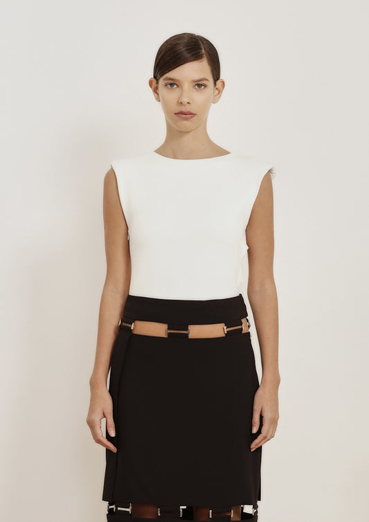 BLUSA COM FAIXAS NAS COSTAS