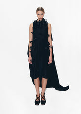 VESTIDO CURTO COM CAPA CHALE