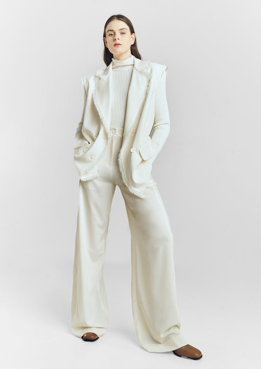 BLAZER COLETE DESTROYED THAI DE MELO