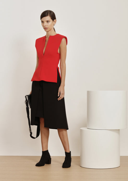 BLUSA COM OMBREIRA DECOTE NAS COSTAS JERSEY SENSIL