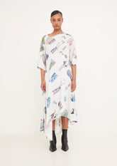 VESTIDO DE PREGAS COM DECOTE ASSIMÉTRICO