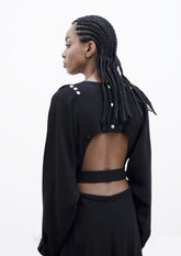VESTIDO BORDADO DE CREPE