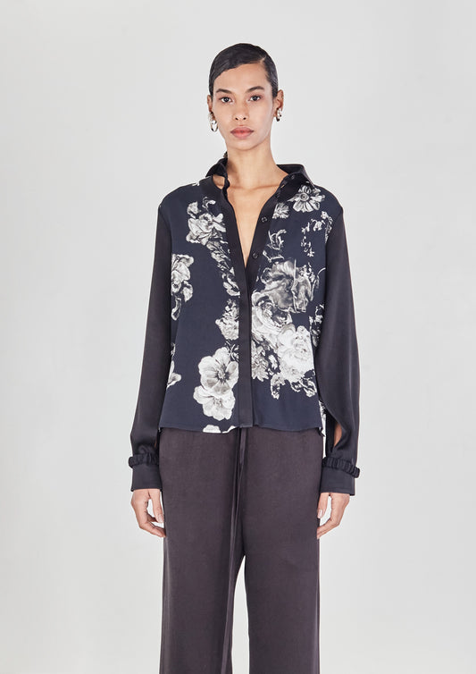 CAMISA JARDIM INGLÊS COM GOLA VAZADA