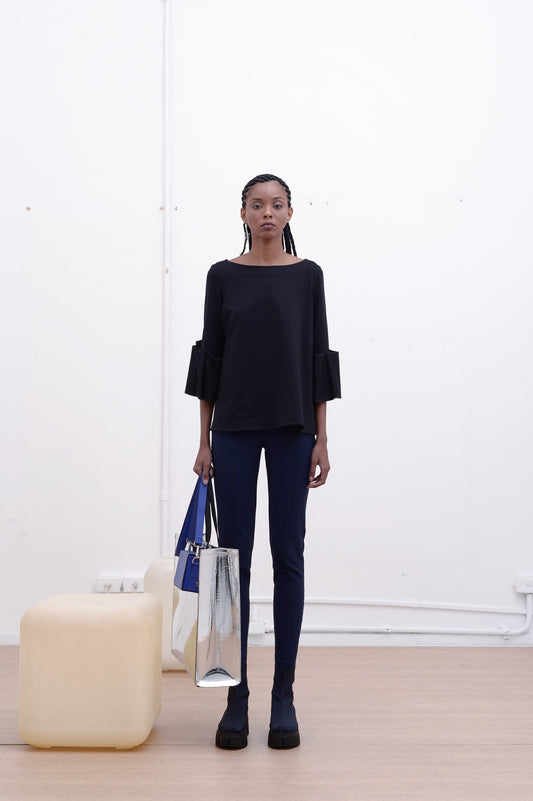 BLUSA COM MALHAS E DET. NAS MANGAS MALHA VISCOSE