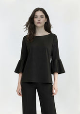 BLUSA MALHA COM DETALHES NAS MANGAS