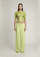 CALÇA COM CÓS ASSIMÉTRICO DE CREPE