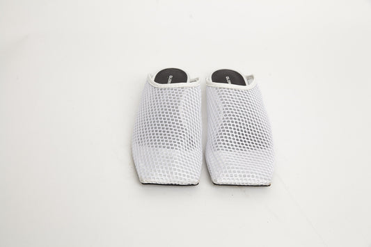 SLIPPER DE TELA COM VIVO DE COURO