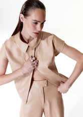 BLUSA BOTÕES EM COURO