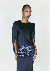 BLUSA COM MANGAS MEDIEVAIS