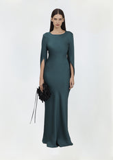 VESTIDO COM MANGA MEDIEVAL