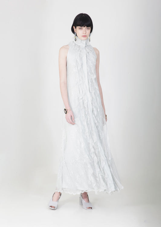 VESTIDO LONGO DE RENDA E BORDADOS