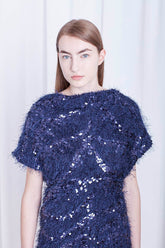 VESTIDO CURTO BORBADO PAETÊ E PELO