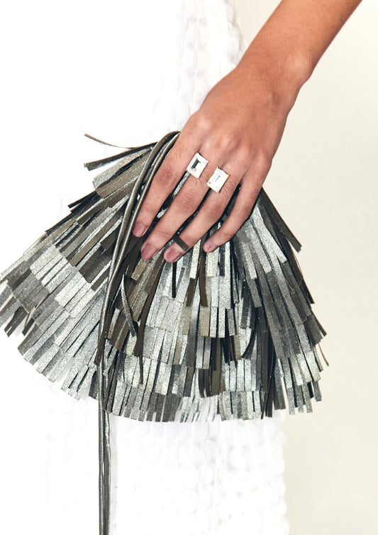 ANEL 2 DIAMANTES BAGUETE