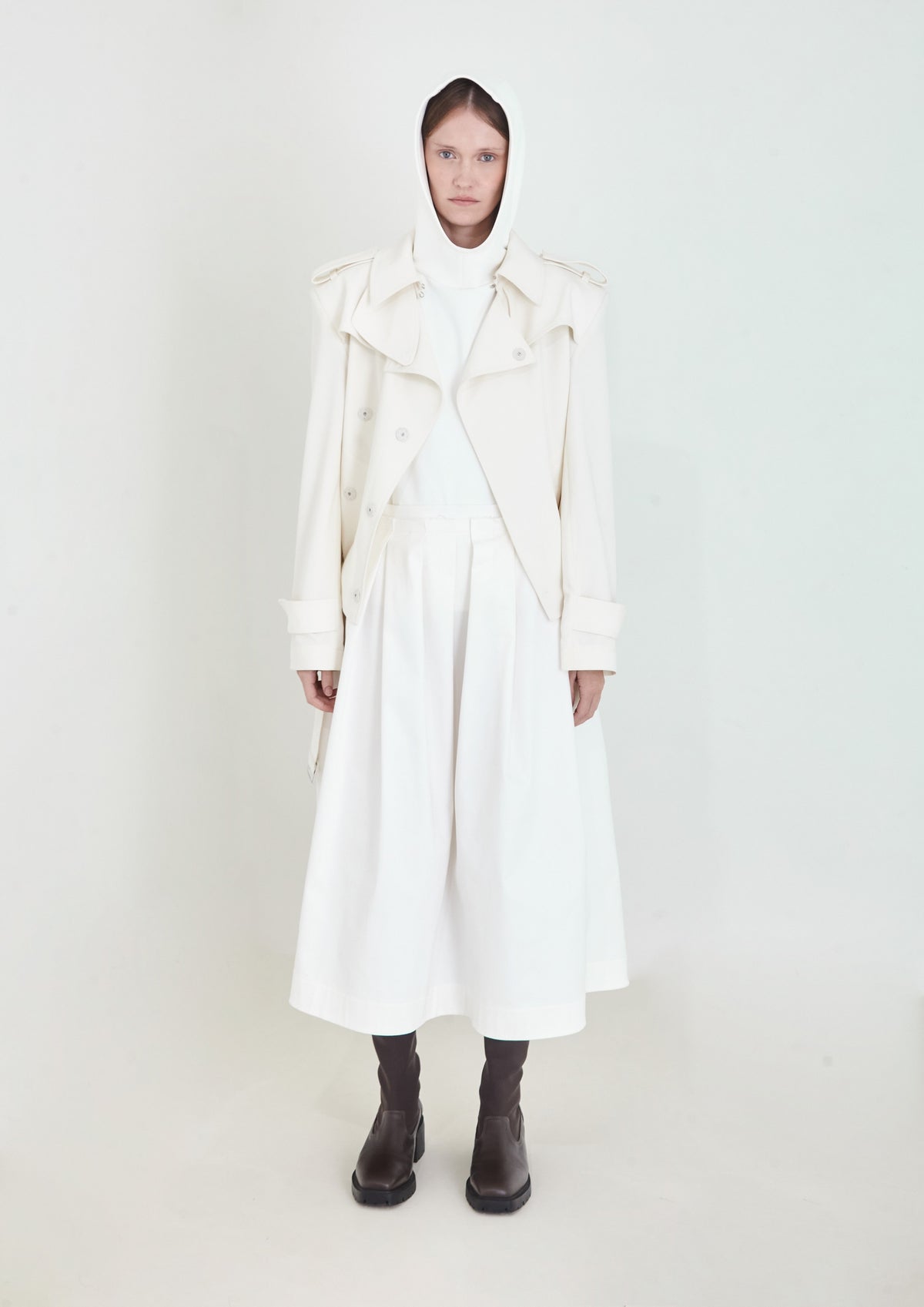 SAIA LONGA EVASÊ COM BOLSOS