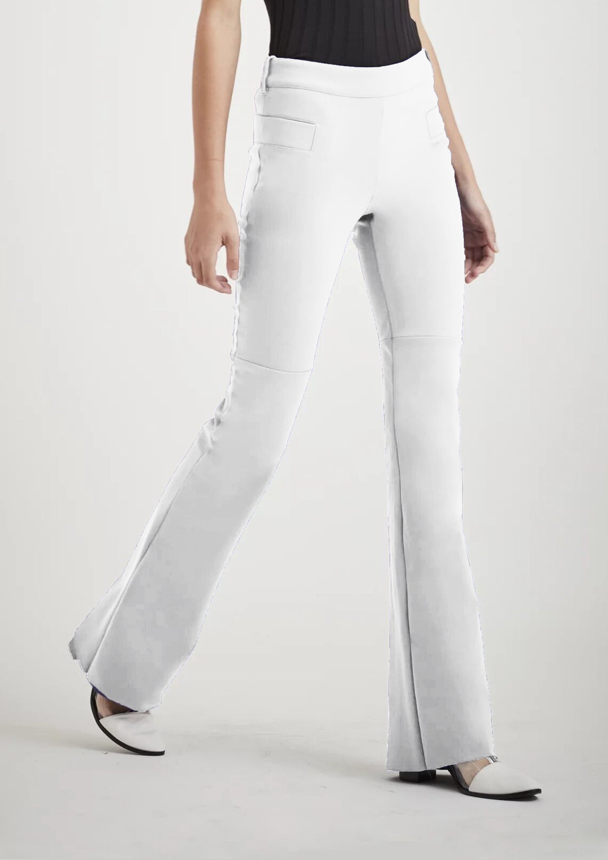 CALÇA RETA COM CINTO TK