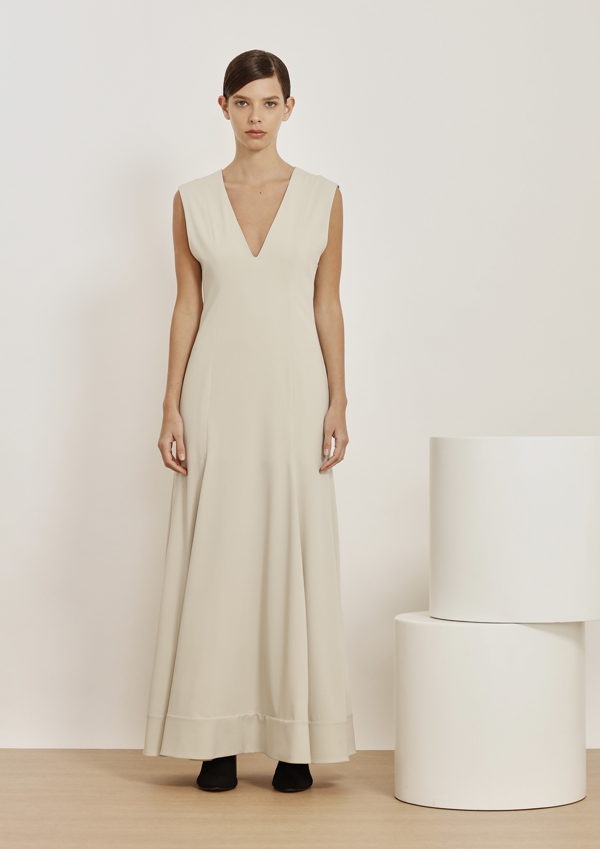 VESTIDO LONGO COM FIVELA TIMELLES