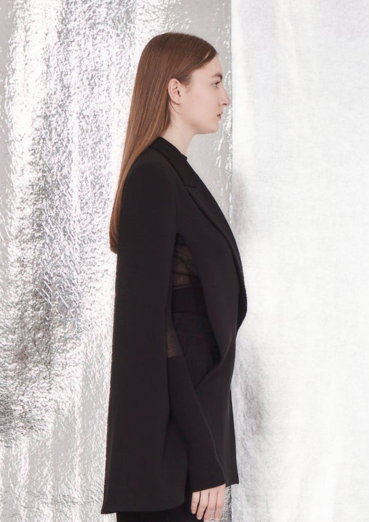 BLAZER DECOTE V COM PELERINE DE  CREPE