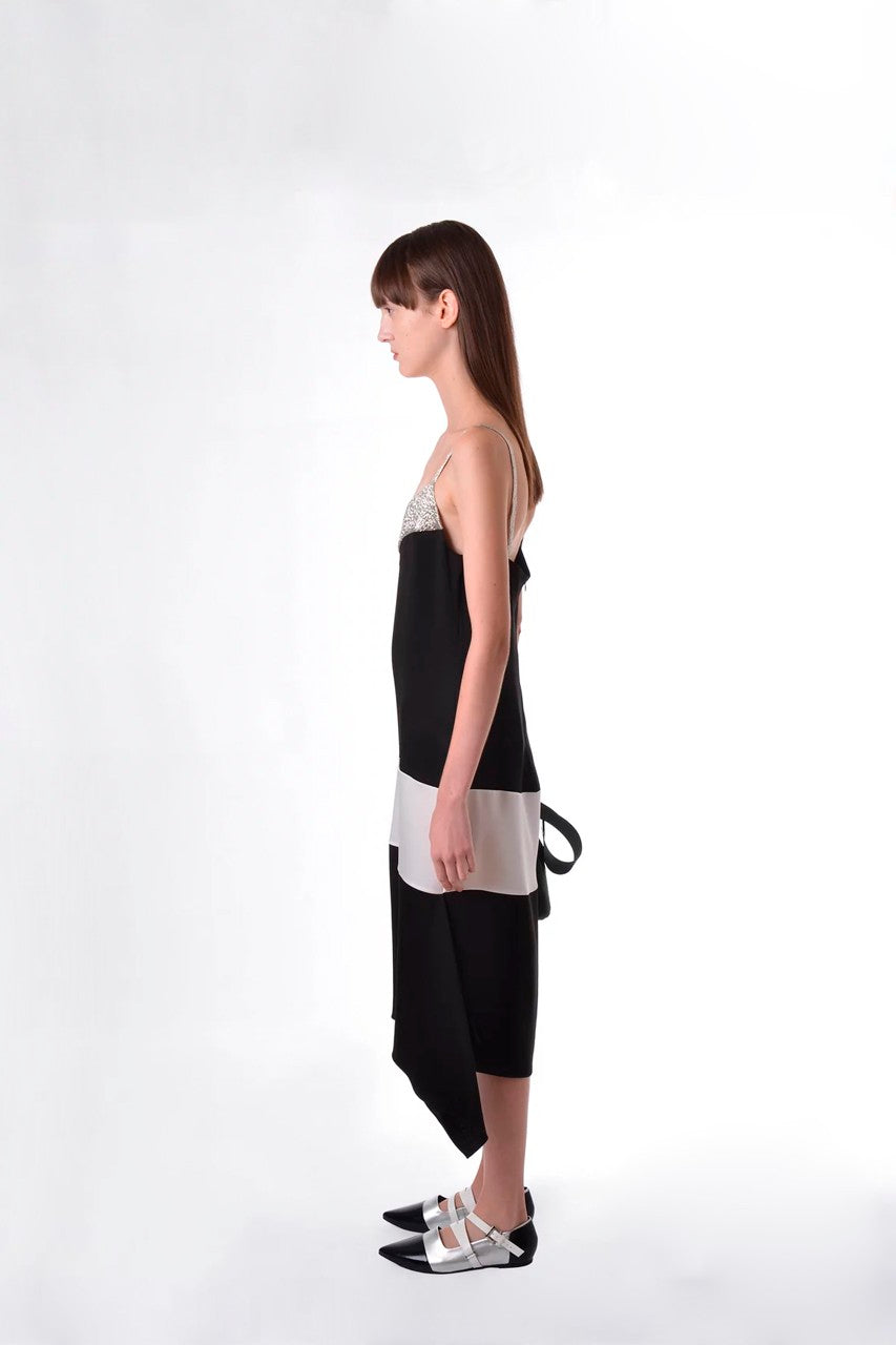 VESTIDO MIDI COM PALA PRATA