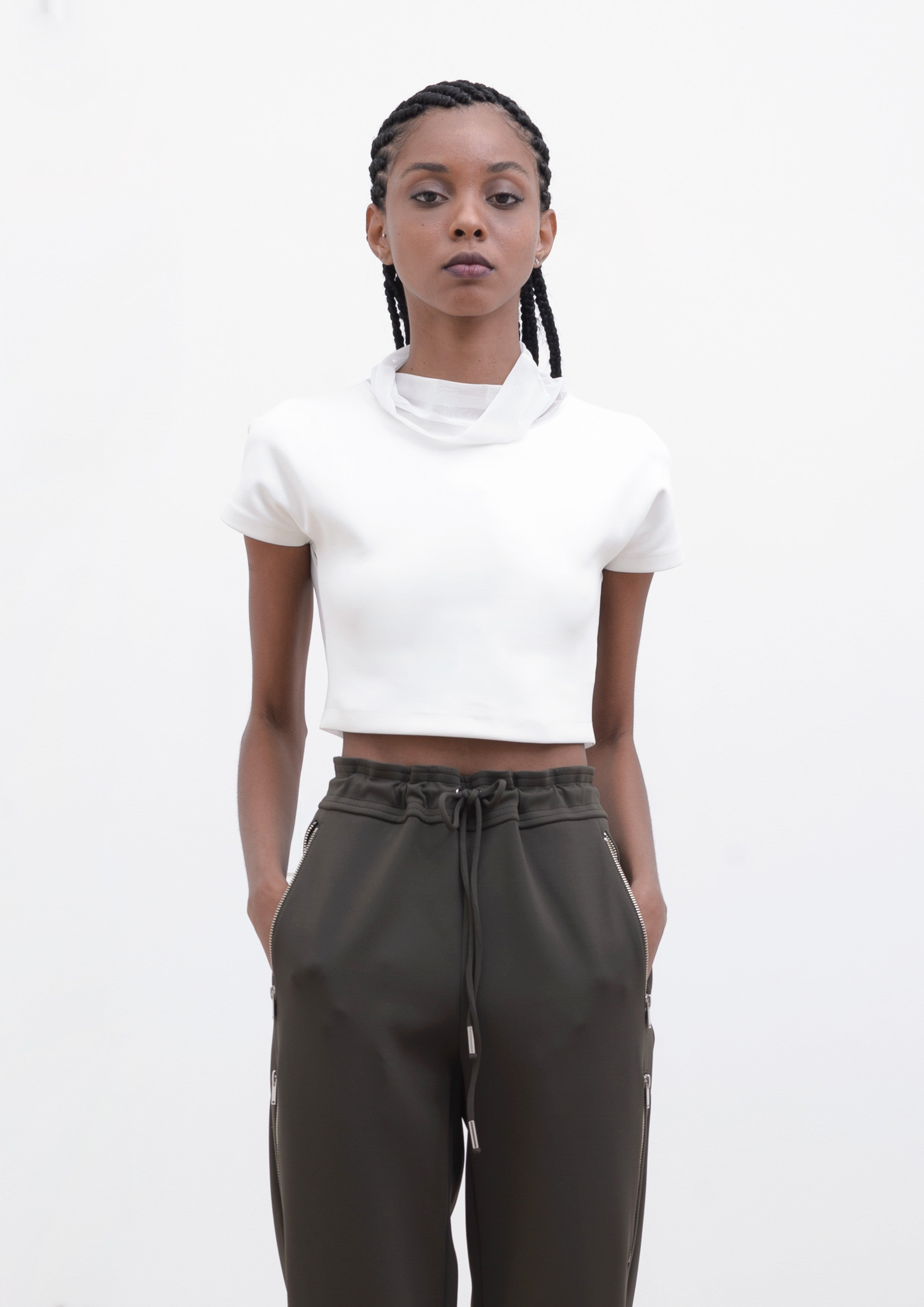 CROPPED DE MALHA COM GOLA