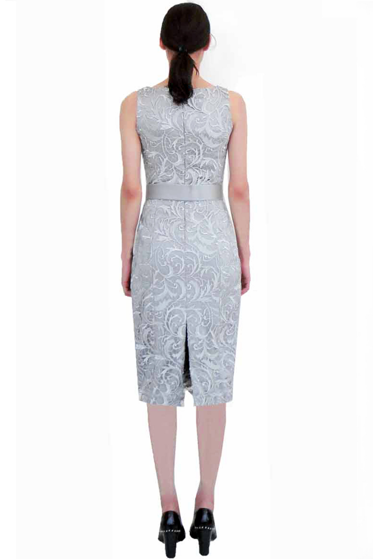 VESTIDO COCKTAIL DE RENDA
