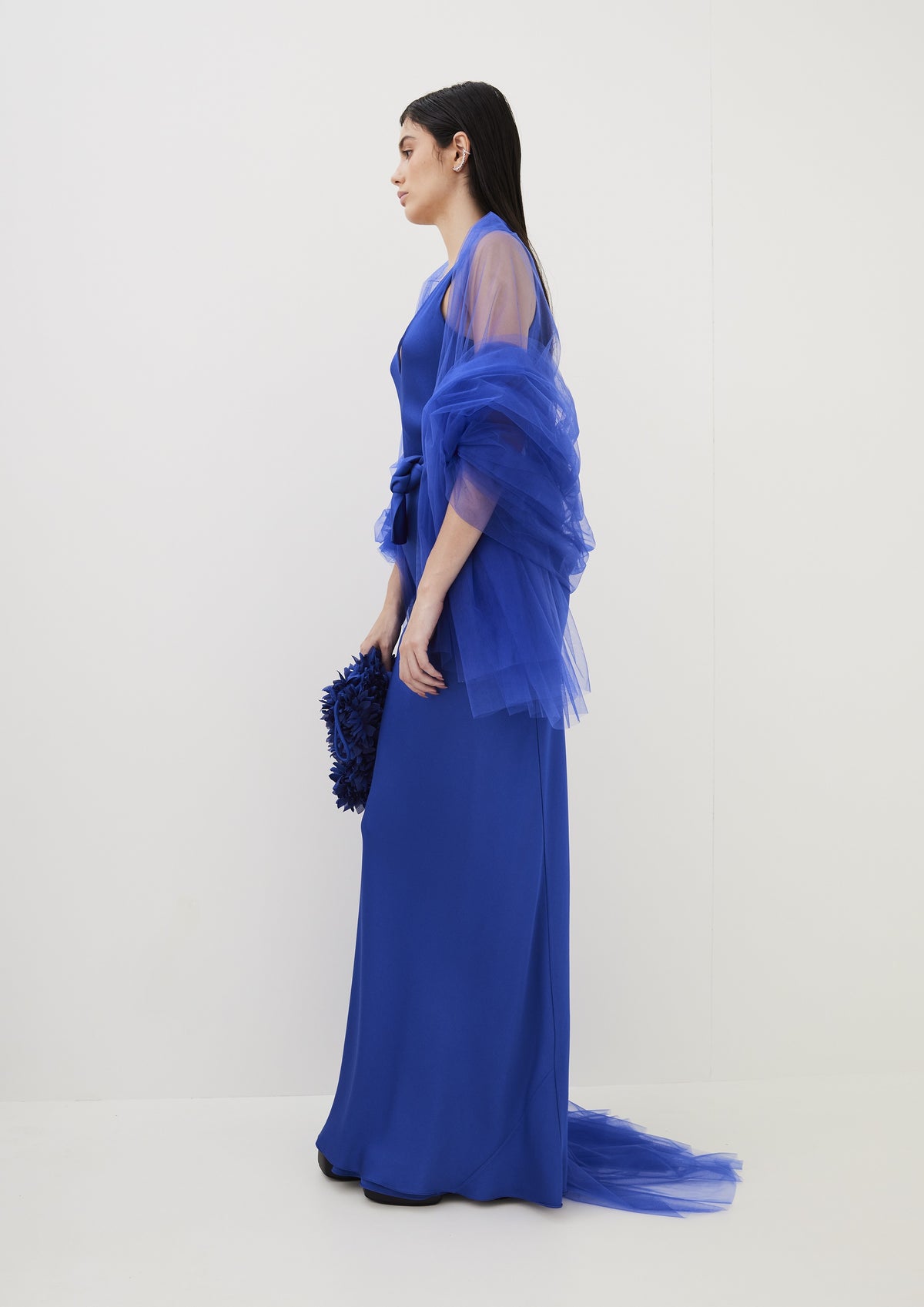 VESTIDO LONGO COM DECOTE NAS COSTAS