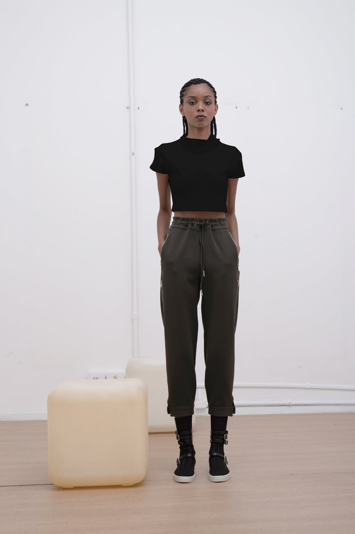CROPPED COM GOLA ALTA