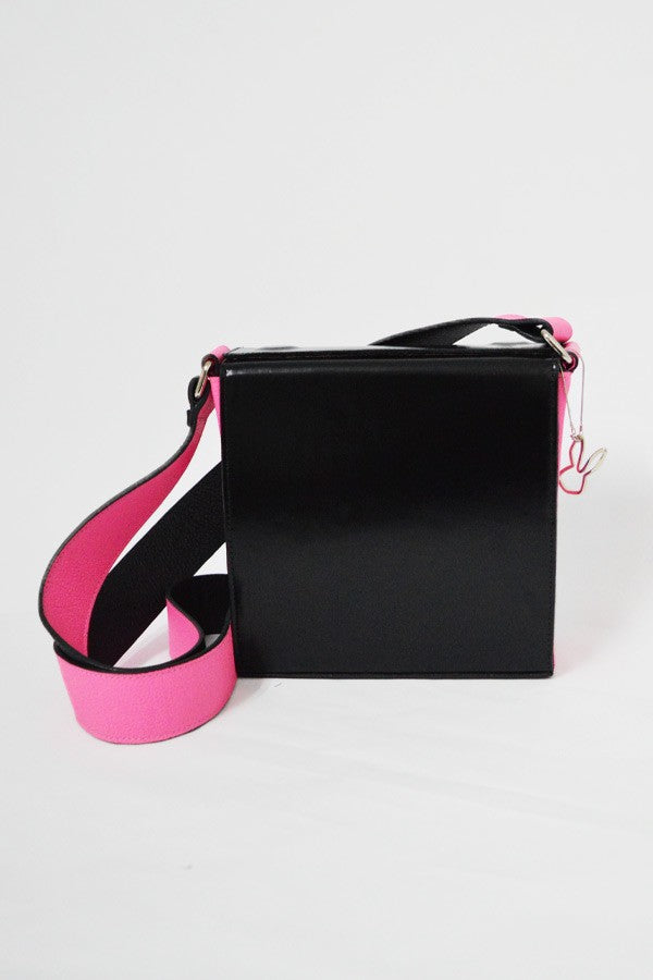 BOLSA DRAGÃO COURO