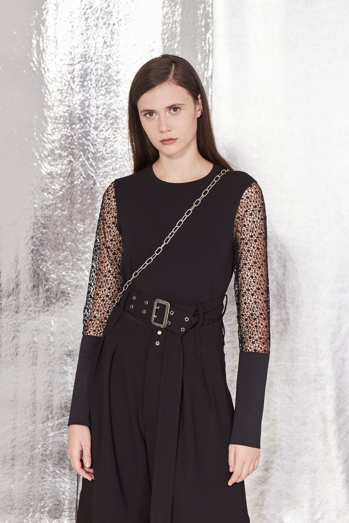 BLUSA TRANSPARÊNCIA GUIPIR E MALHA