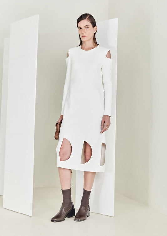 VESTIDO CURTO DE MALHA COM RECORTES