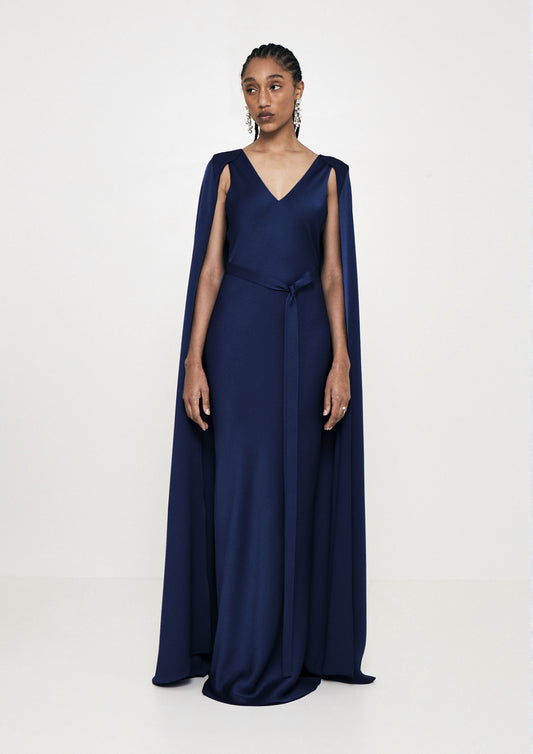 VESTIDO DE CREPE CAPA LONGA