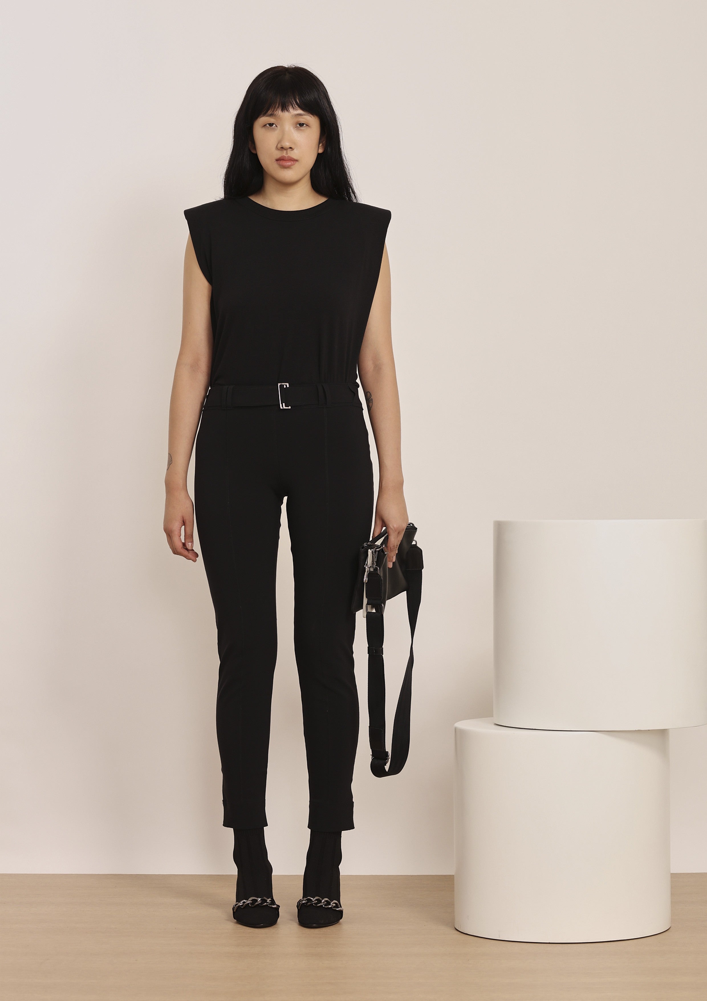 CALÇA LEGGING COM CINTO TK