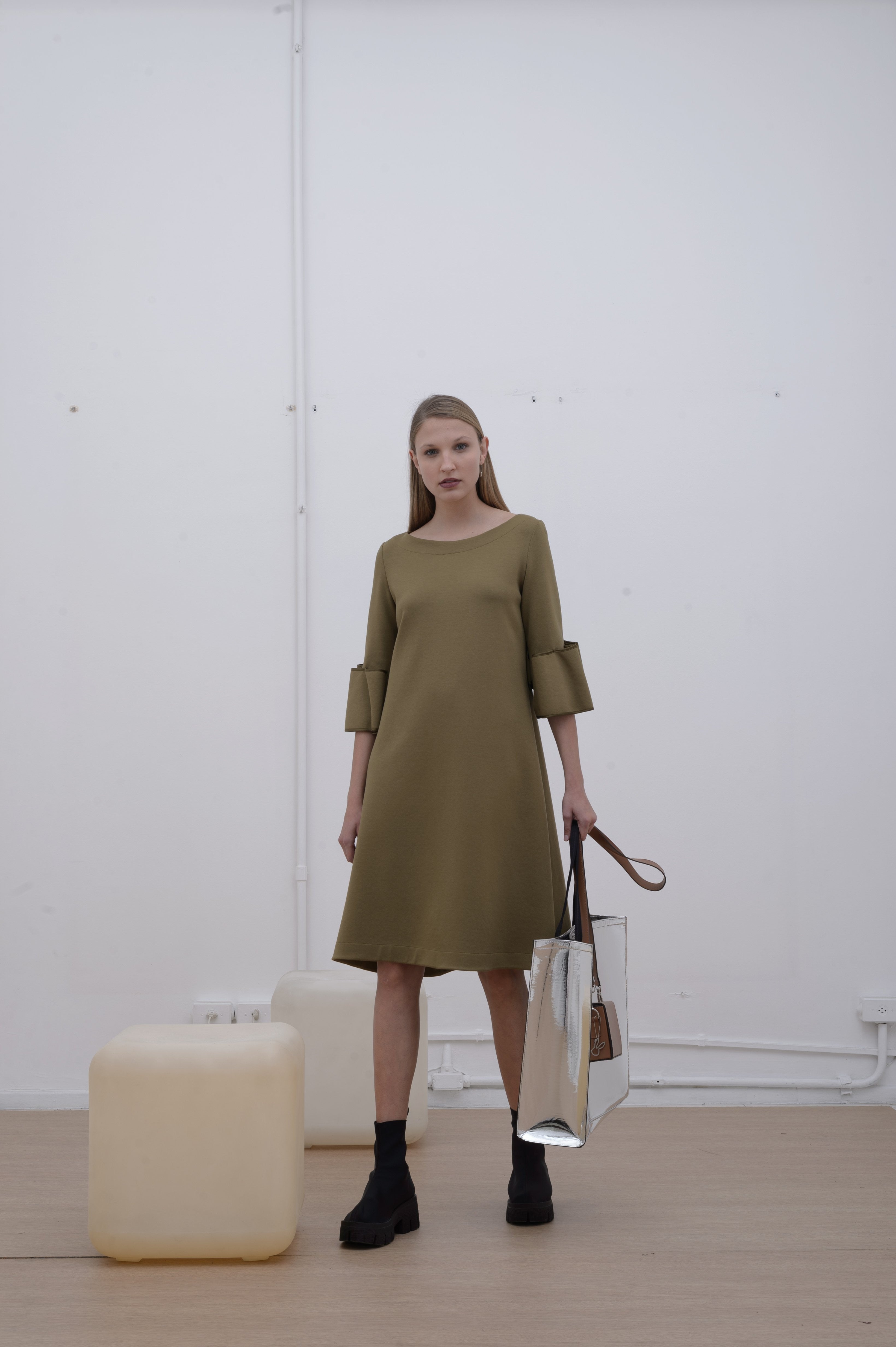 VESTIDO MANGA AMPLA MALHA VISCOSE