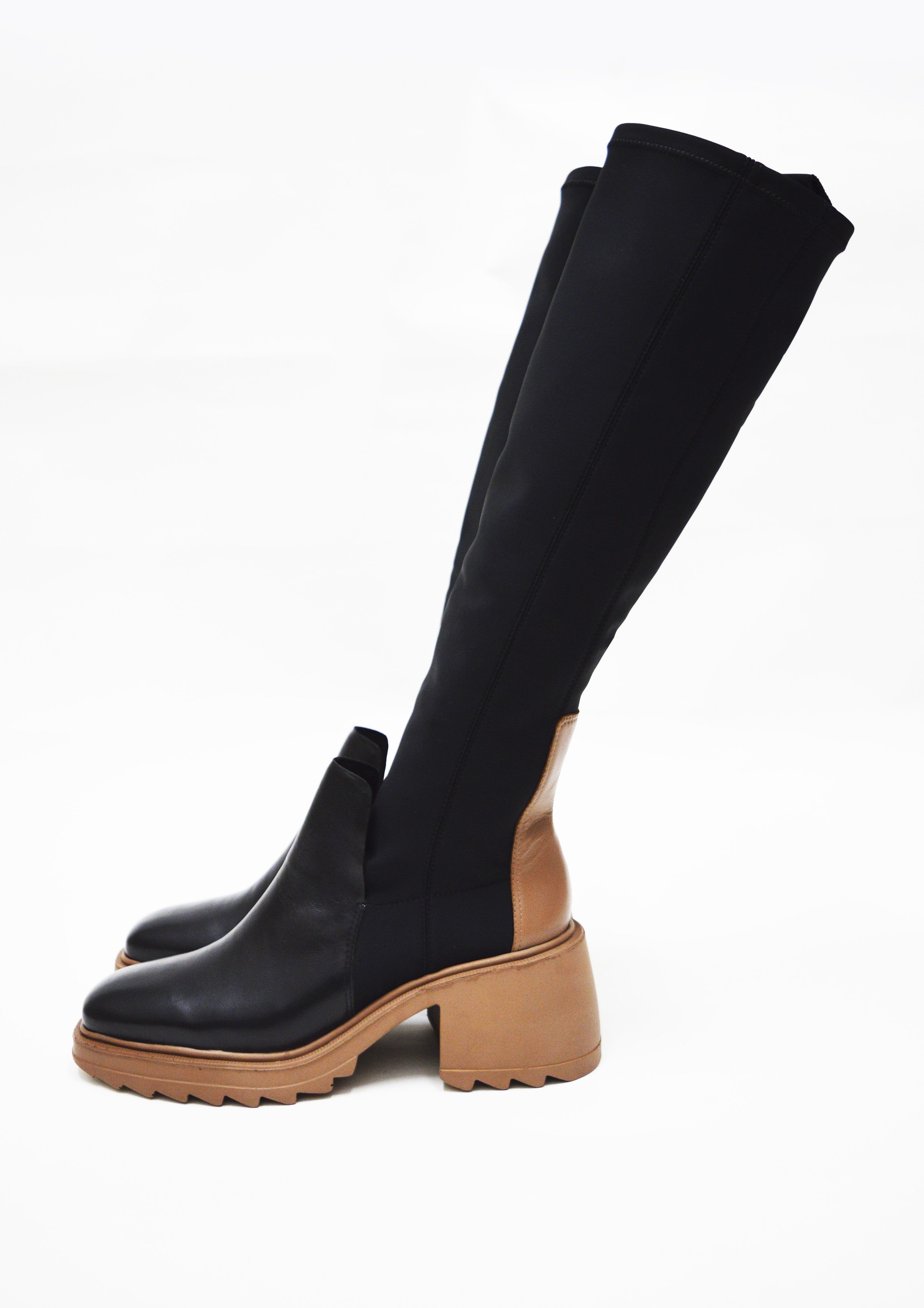 BOTA DE NEOPRENE COM COURO CANO LONGO