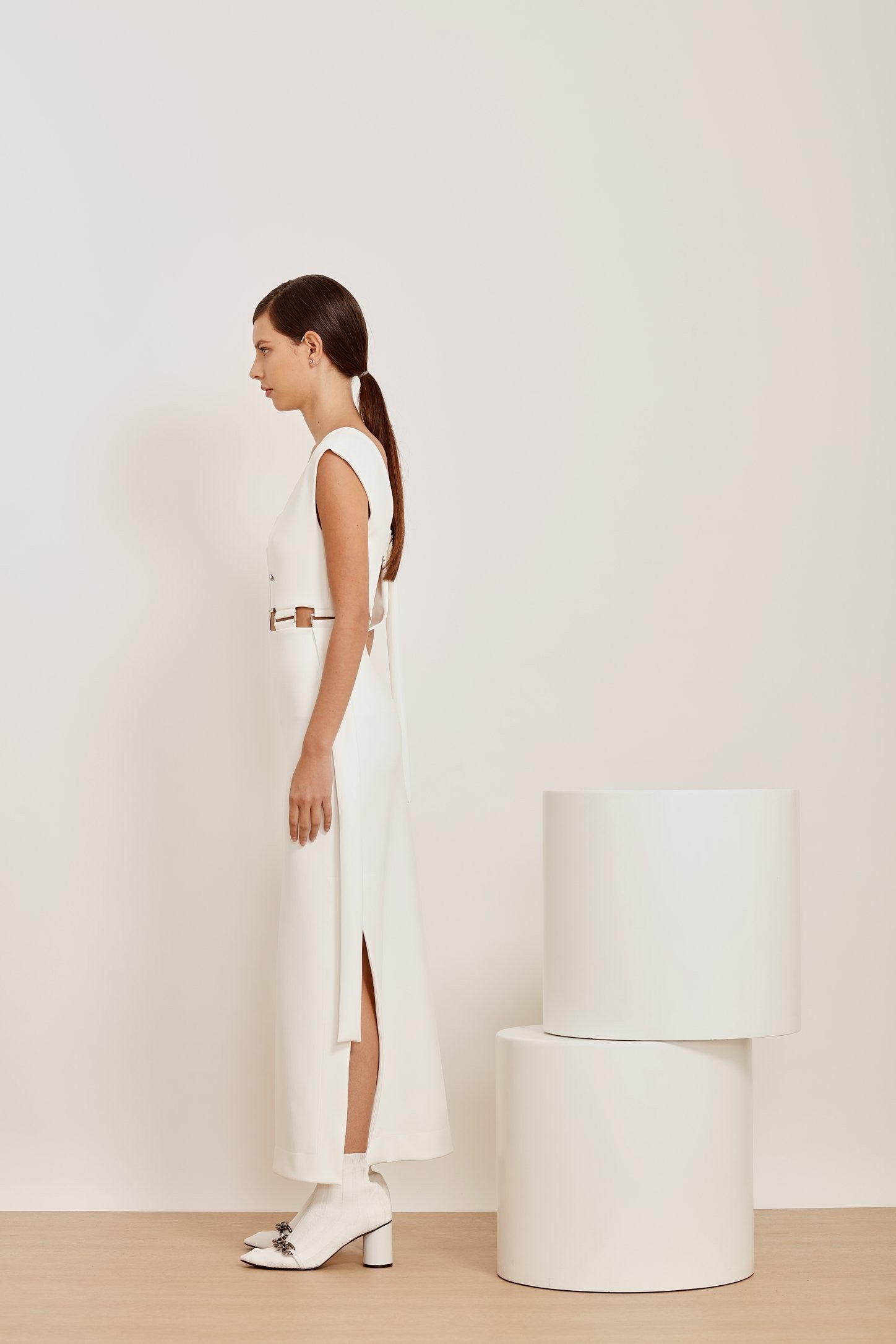 VESTIDO LONGO COM FIVELA