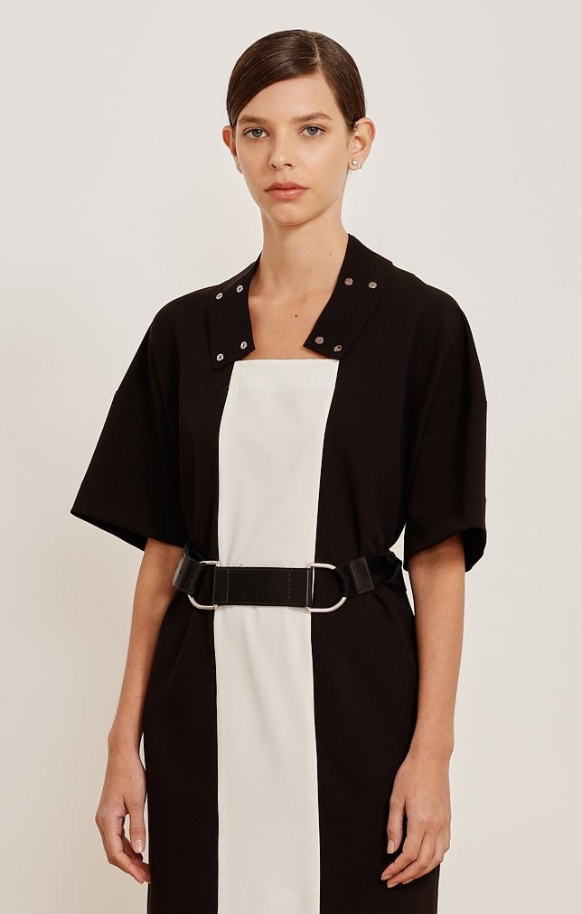 VESTIDO GOLA ALTA BICOLOR TIMELLES