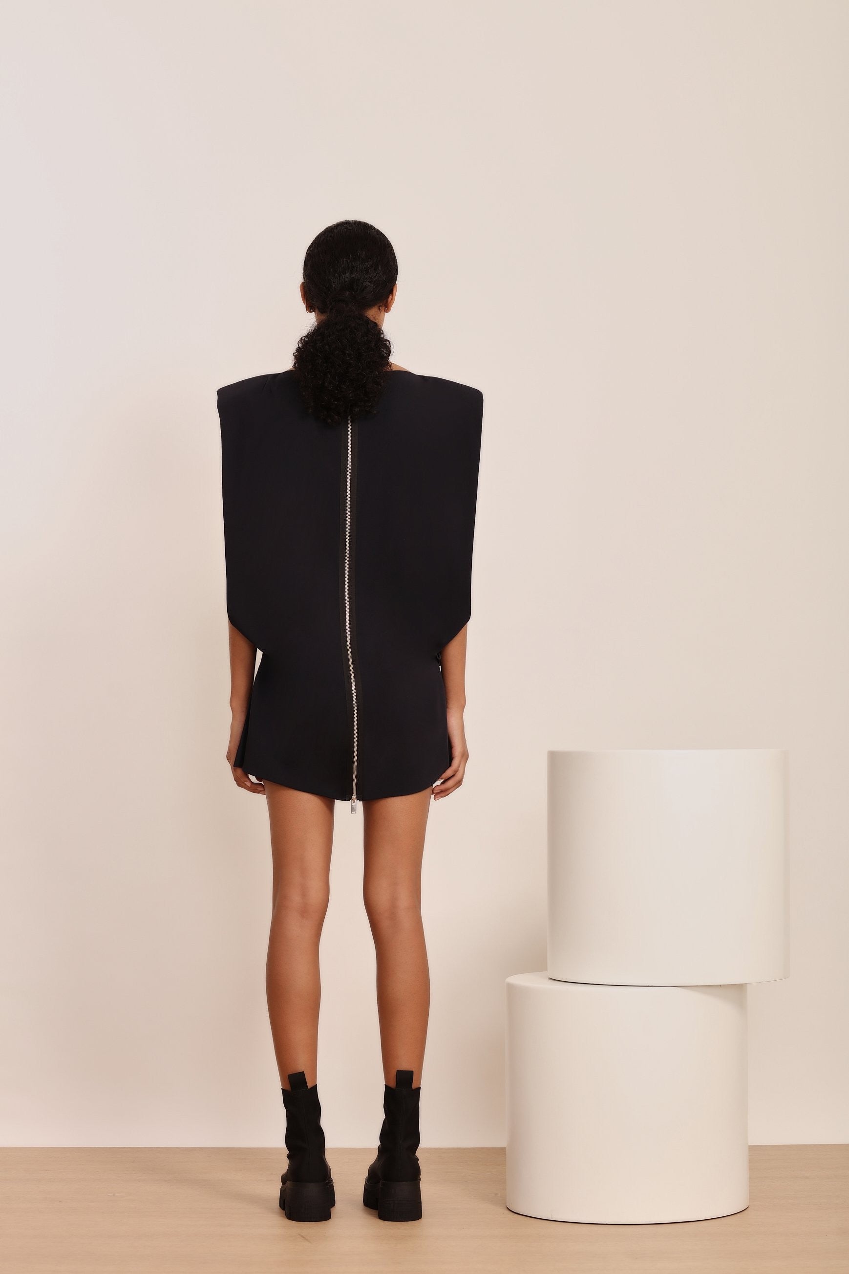 VESTIDO RETÂNGULO TIMELLES