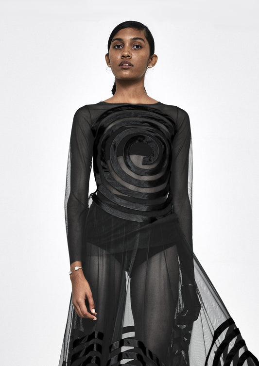 BLUSA DE TULE DETALHE ESPIRAL