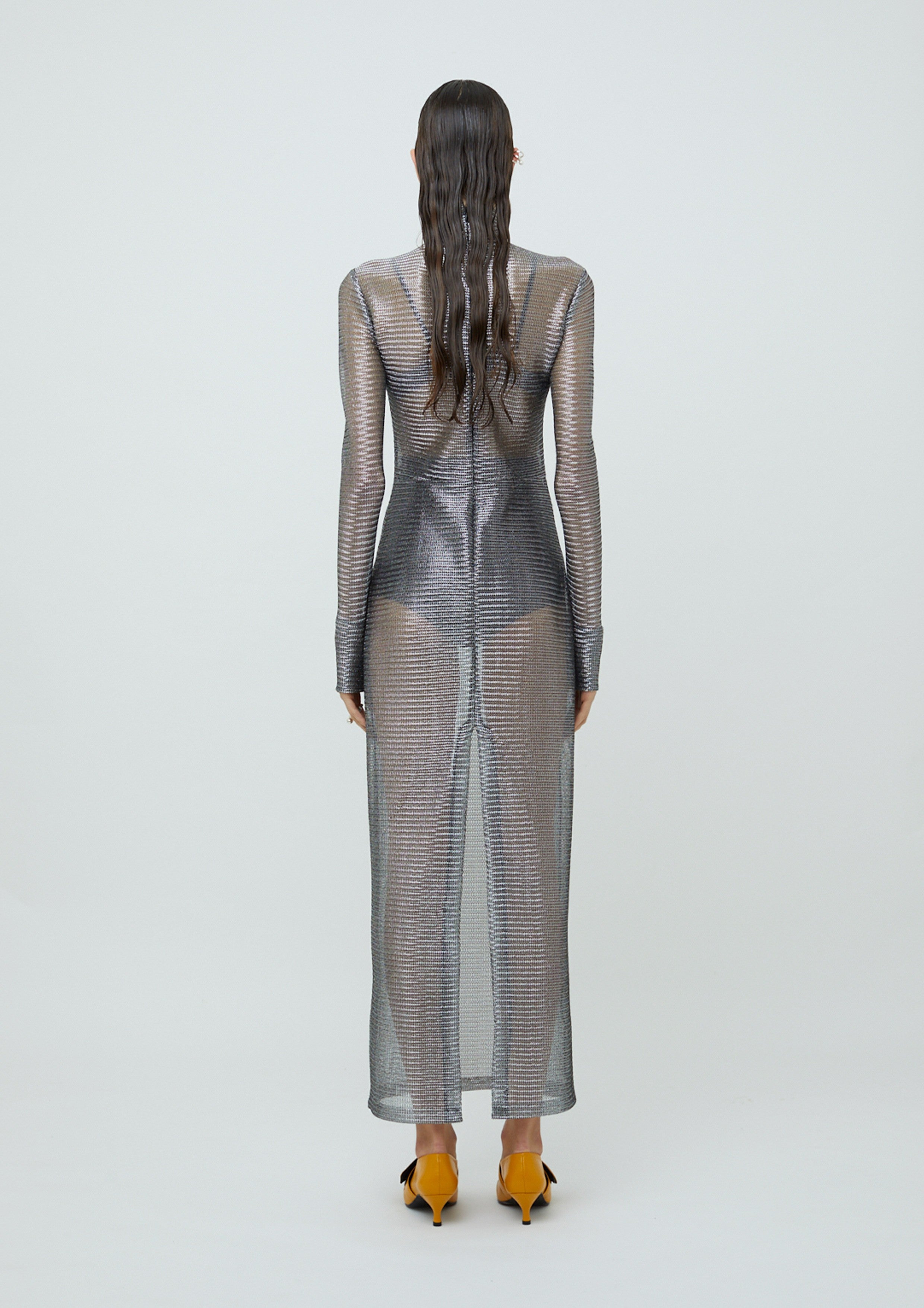 VESTIDO ARMADURA TELA METALICA