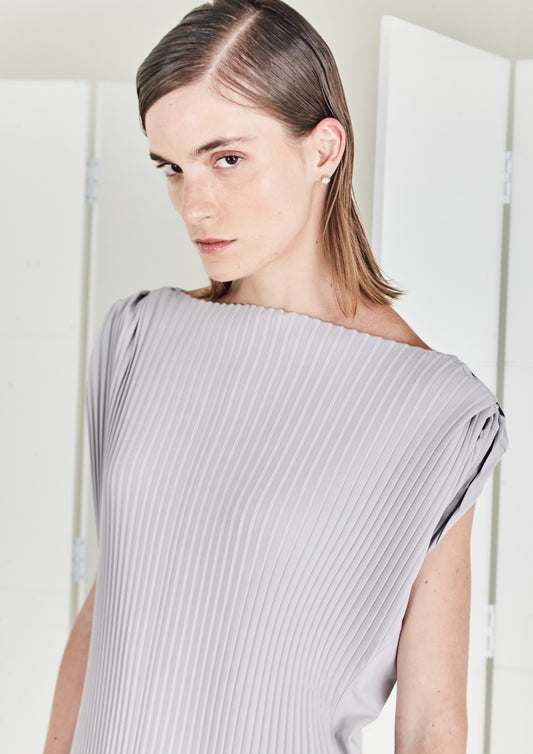 BLUSA PLISSADA COM MANGA