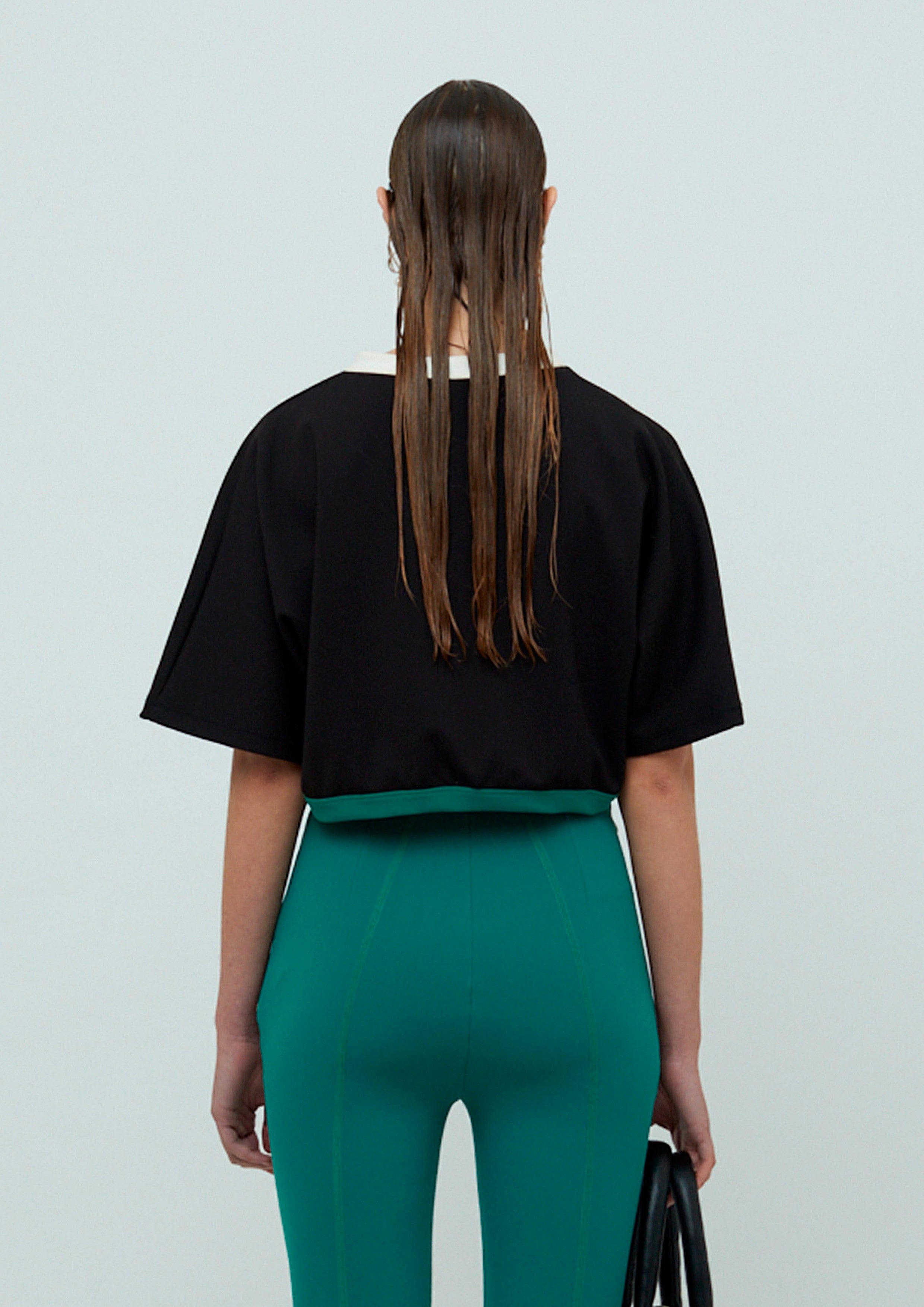CROPPED TRICOLOR COM TK