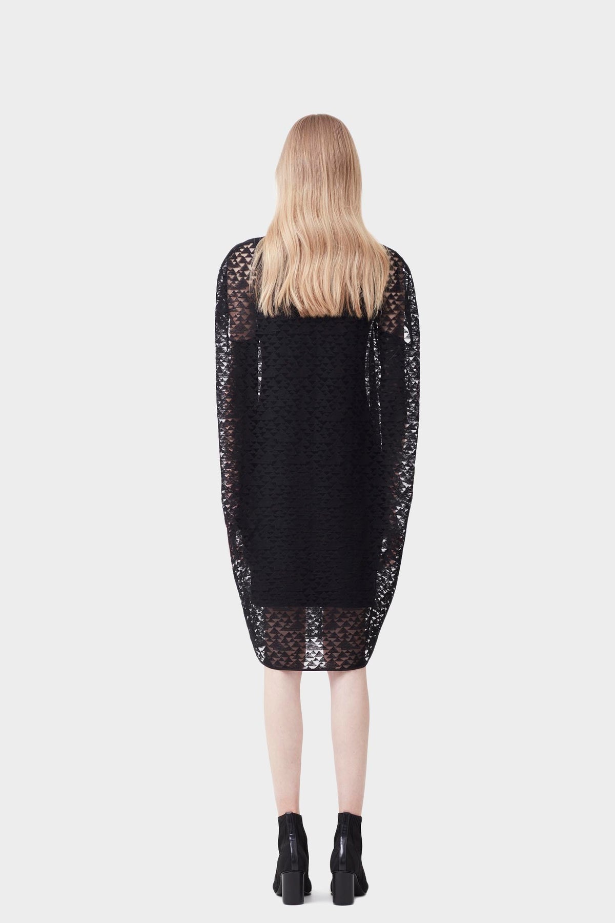 VESTIDO CASULO