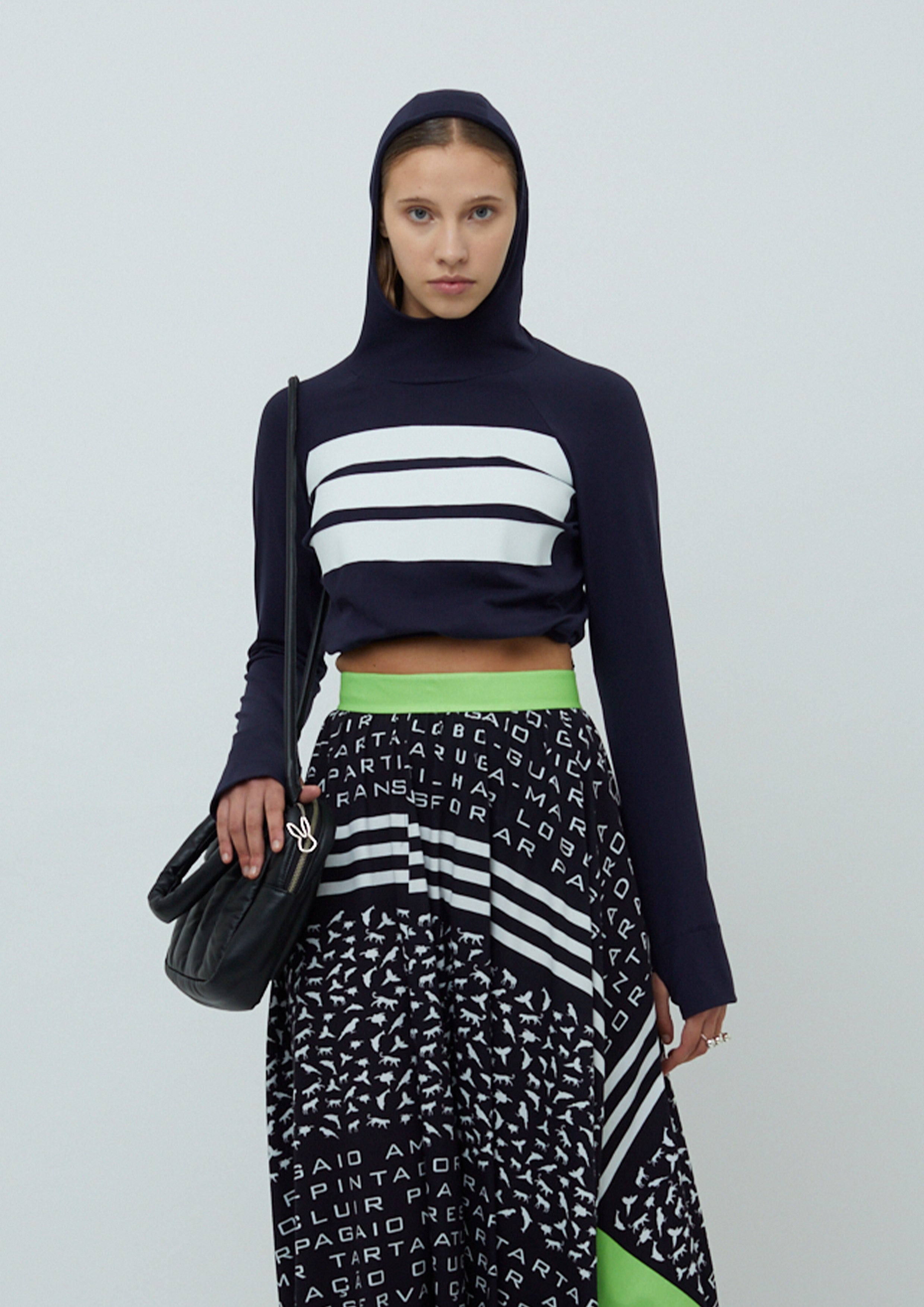 CROPPED COM CAPUZ ESPORTE