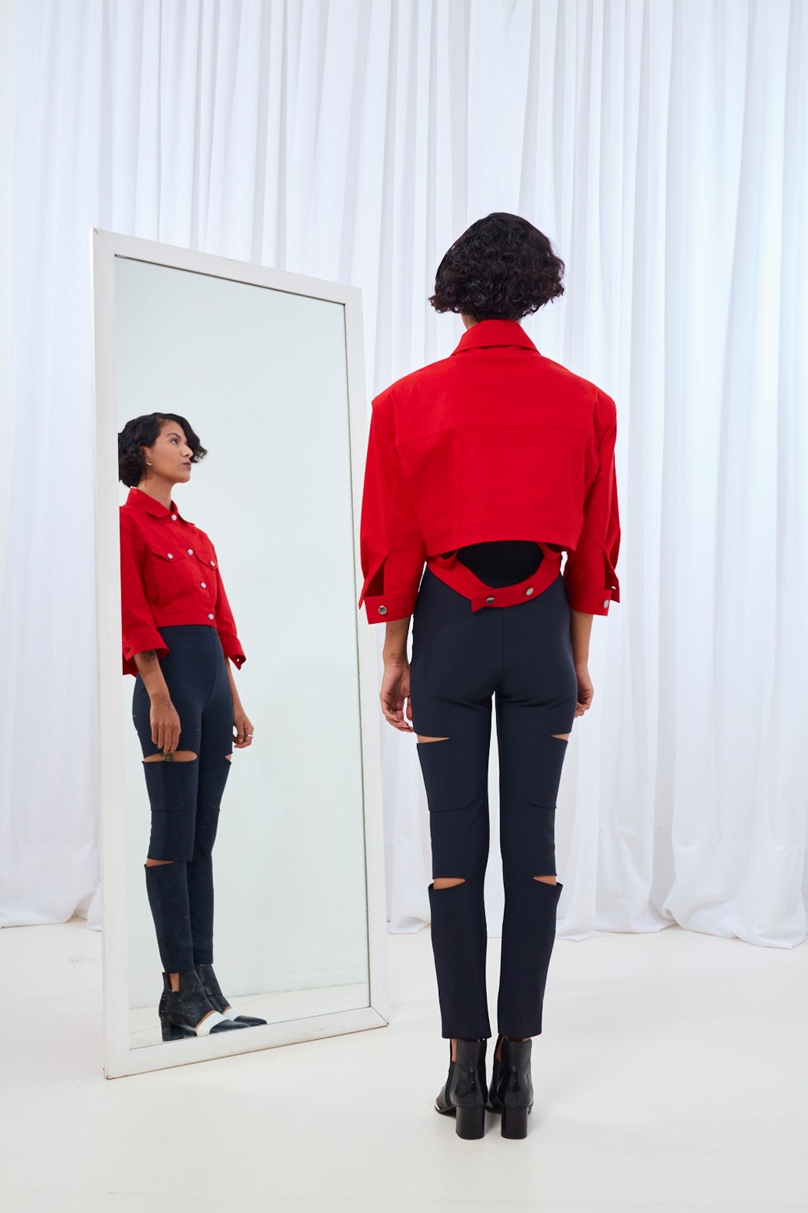 JAQUETA CROPPED