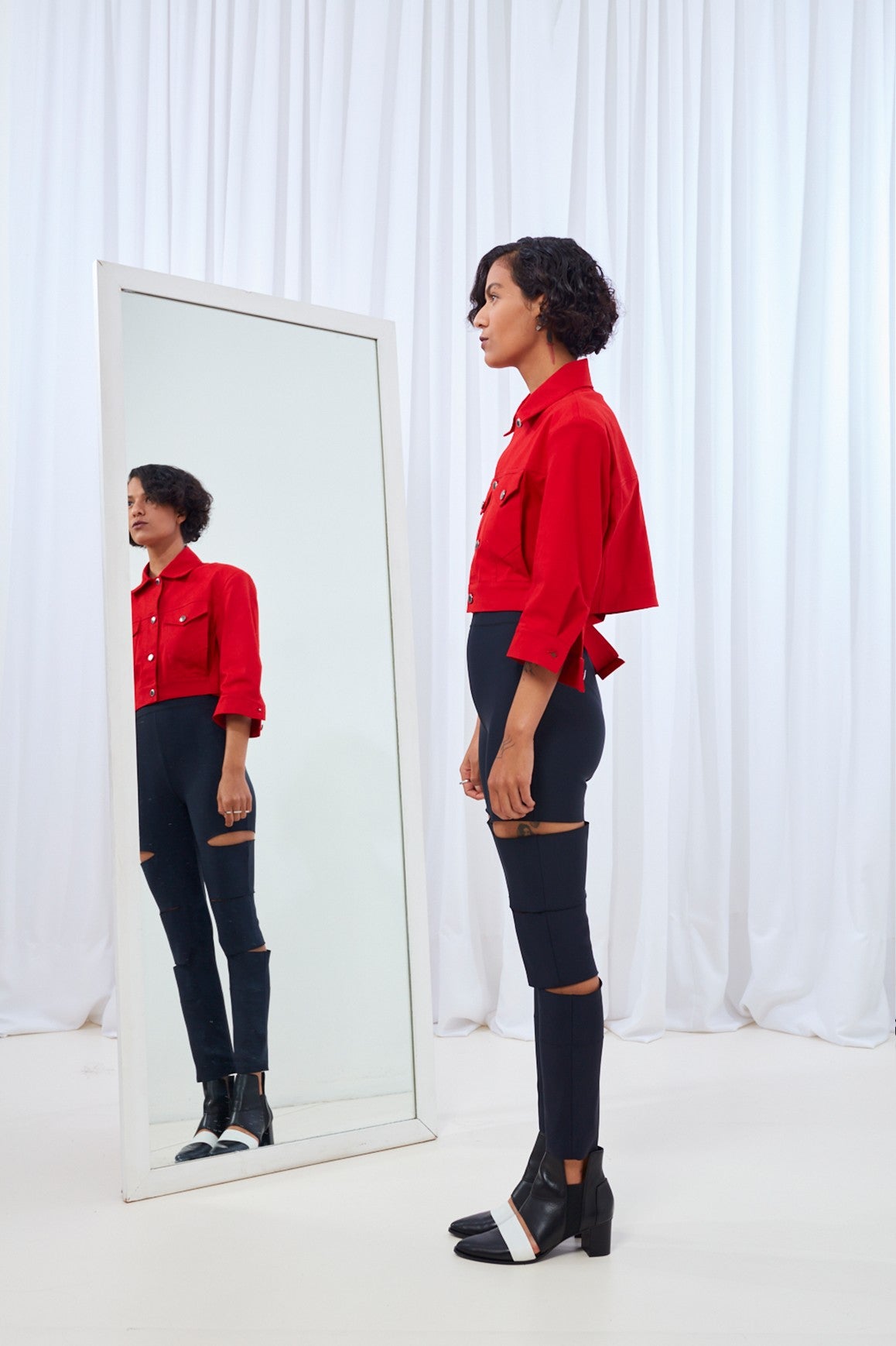 JAQUETA CROPPED