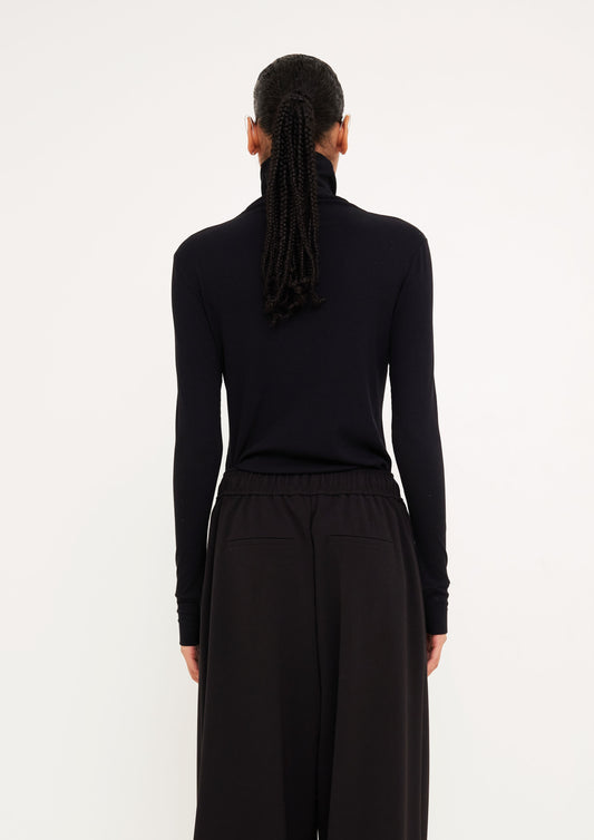 BLUSA DE GOLA ROLE