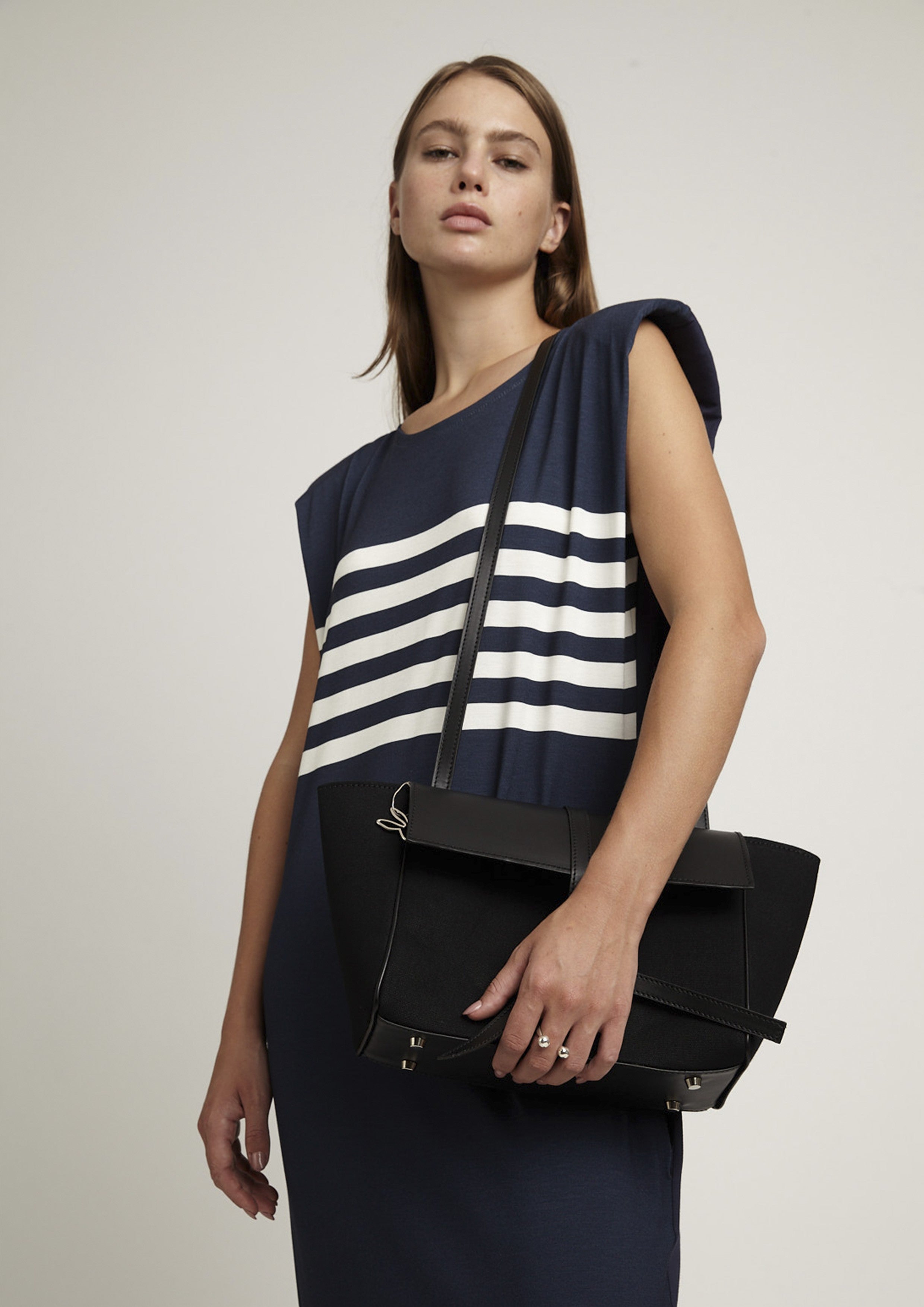 VESTIDO COM OMBREIRA SAIL BOAT