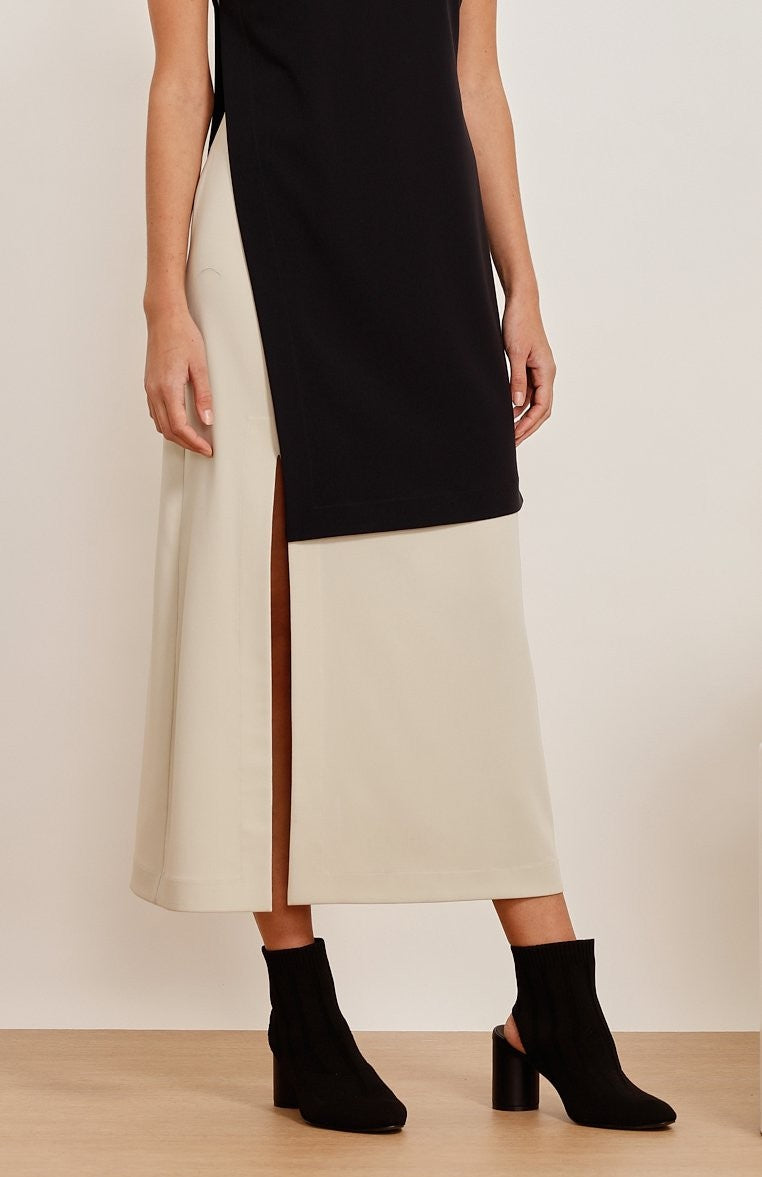 VESTIDO MIDI SAIA FENDIDA BICOLOR TIMELLES