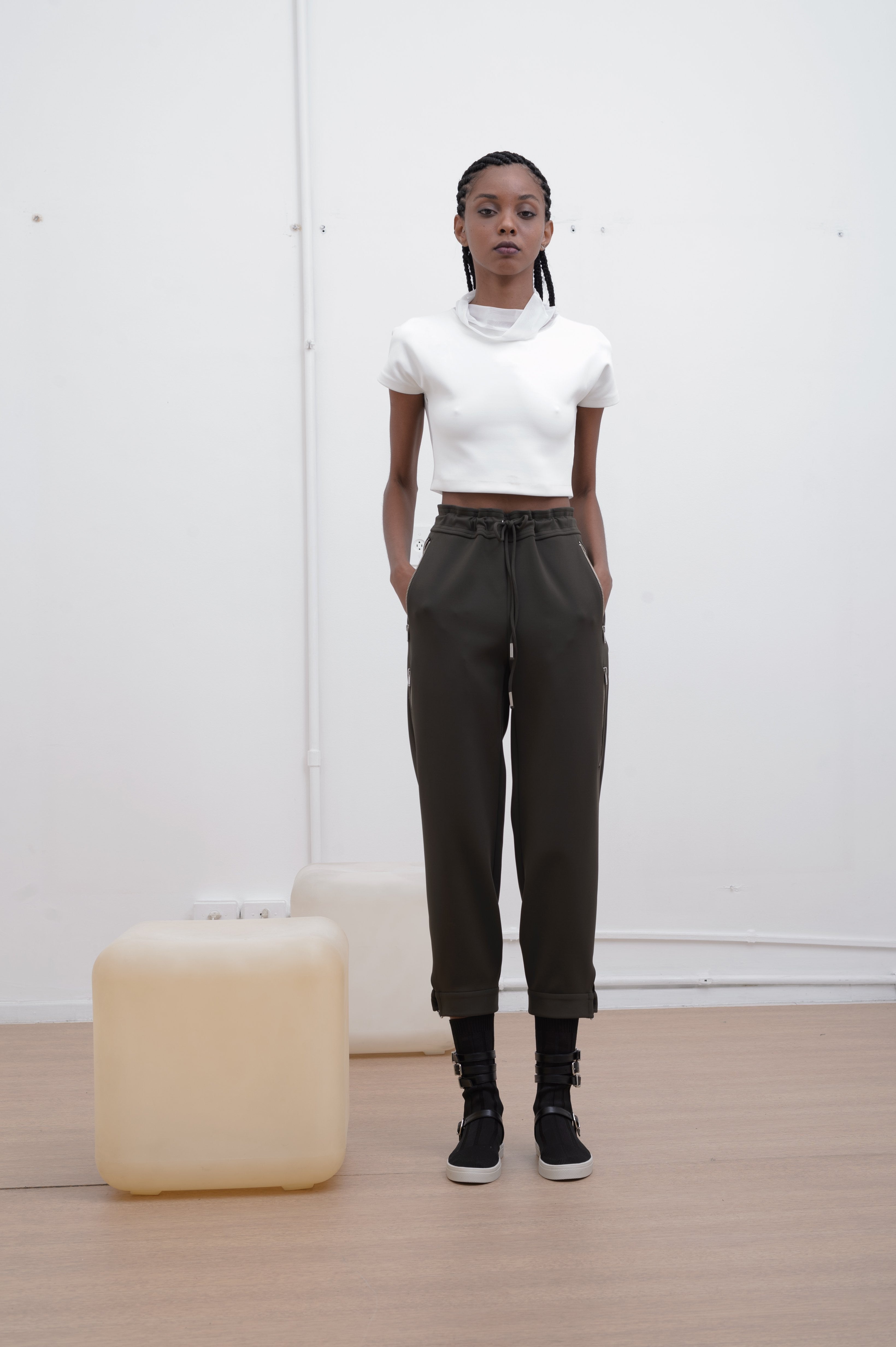 CROPPED COM GOLA ALTA